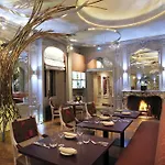 Hotel L'yeuse - Teritoria 4*