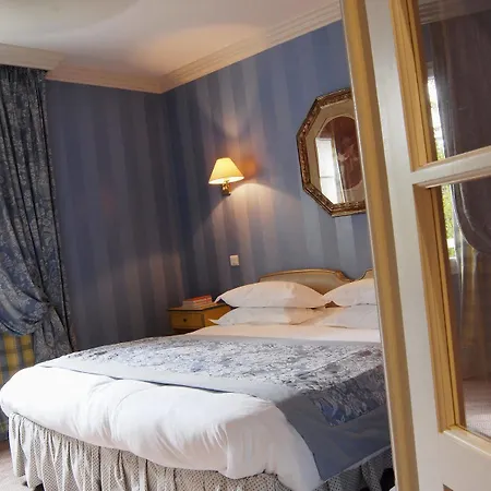 L'yeuse - Les Collectionneurs Hotel