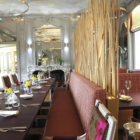 Hotel L'yeuse - Les Collectionneurs 4*