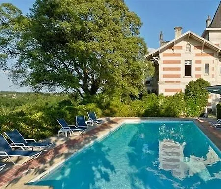 L'yeuse - Les Collectionneurs Hotel 4*