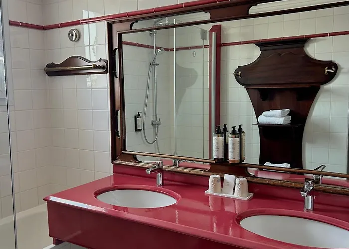 Hotel L'yeuse - Teritoria 4*