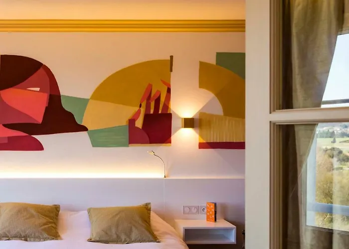 L'yeuse - Les Collectionneurs Hotel 4*